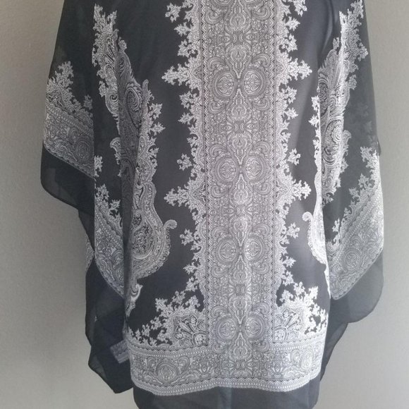 Talbots / S/M / Black and Cream Shear Paisley Ponc - Picture 4 of 4